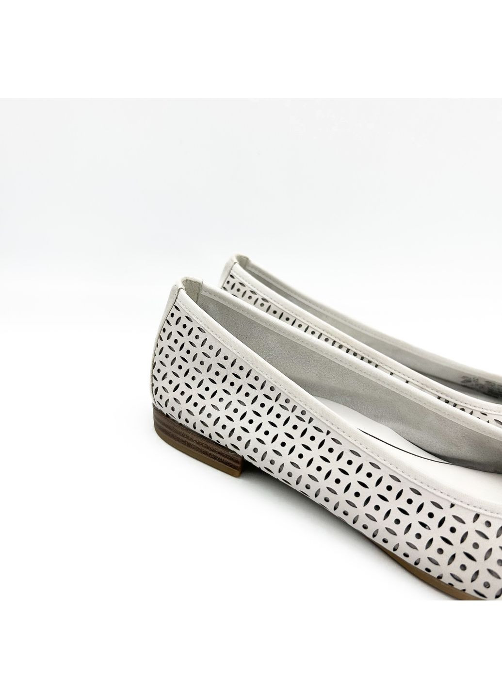 Женские балетки (р) кожа 0-1-1-1-22116-41-110-1 Tamaris | белые (328836444)