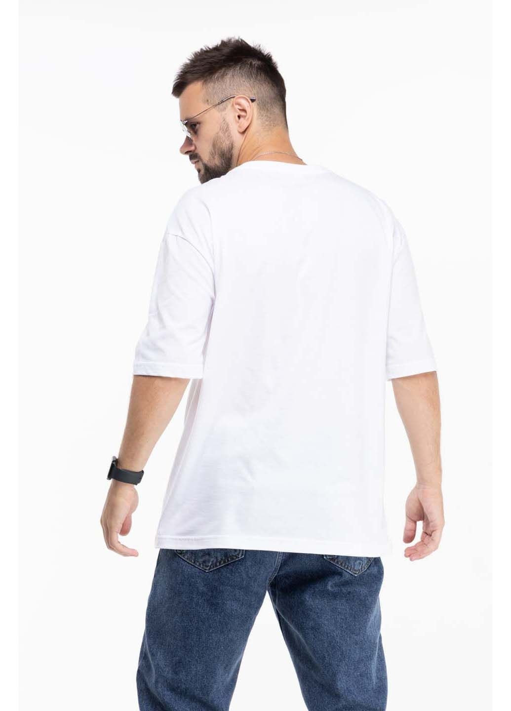 Белая футболка Onme
