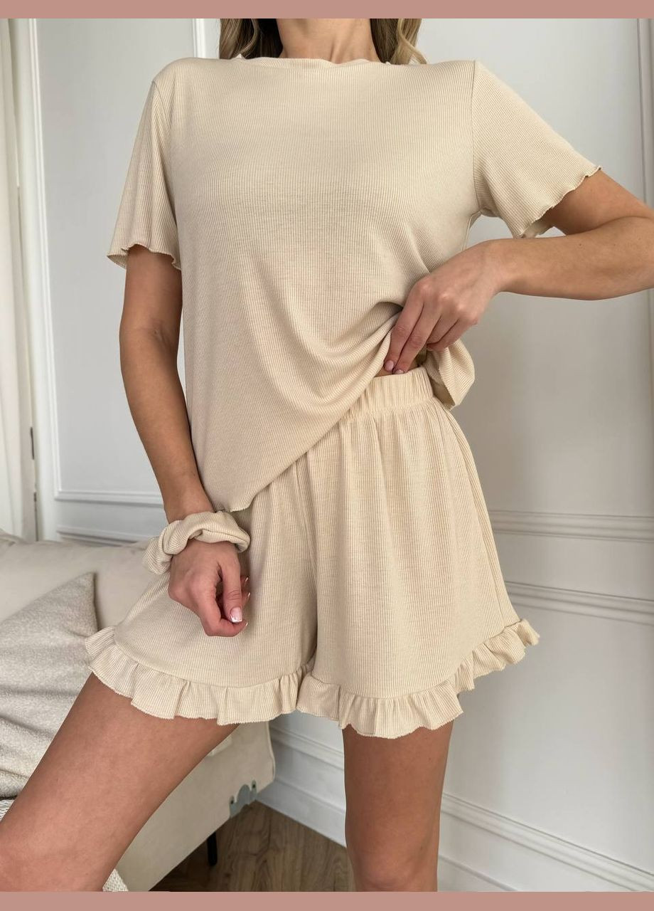 Бежева трикотажна піжама трійка Osoblyva