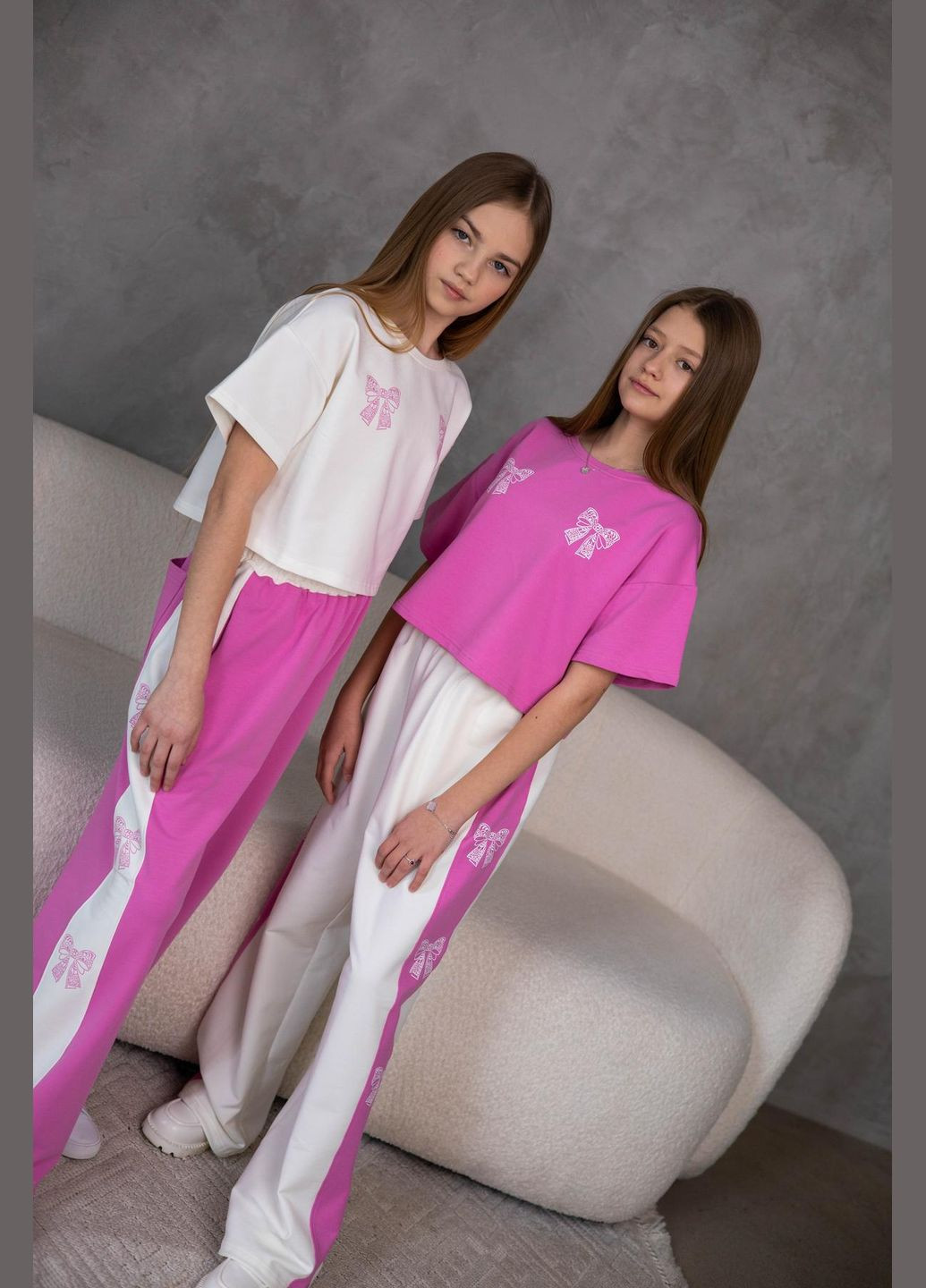 Рожевий літній комплект "бантики" з рожевою футболкою брючний IRmAS оверсайз