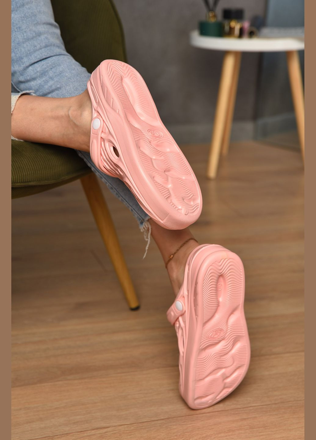 Персиковые кроксы женские персикового цвета Let's Shop