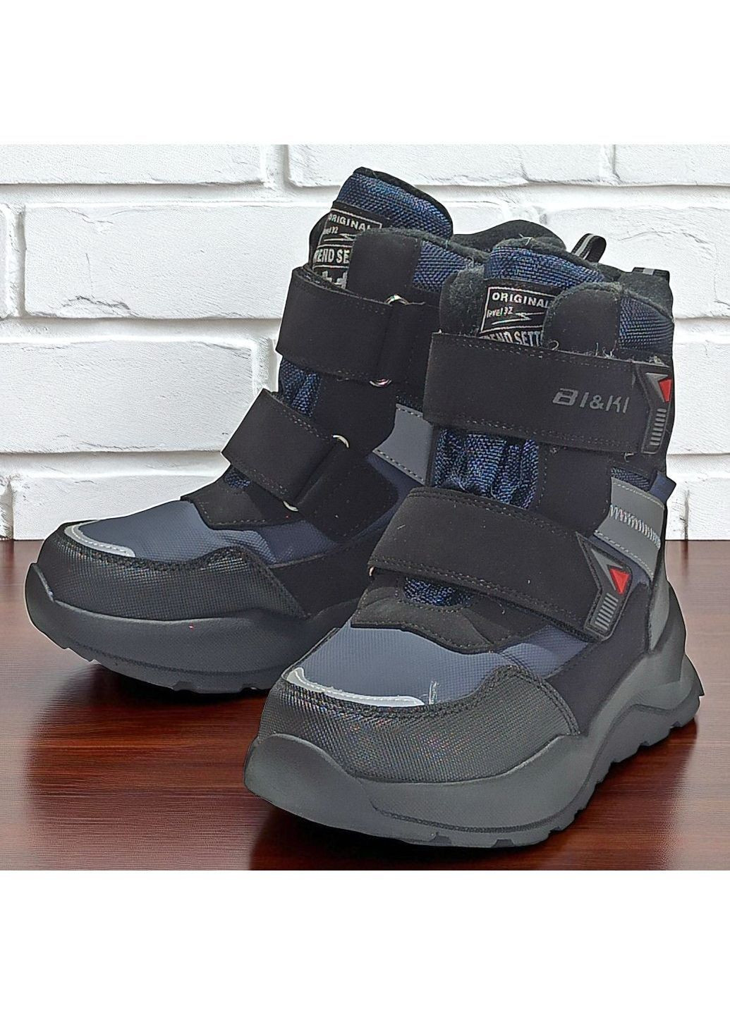 Зимові термо черевики дутики на овчині термочеревики на липучках для хлопчика Biki (362378424)