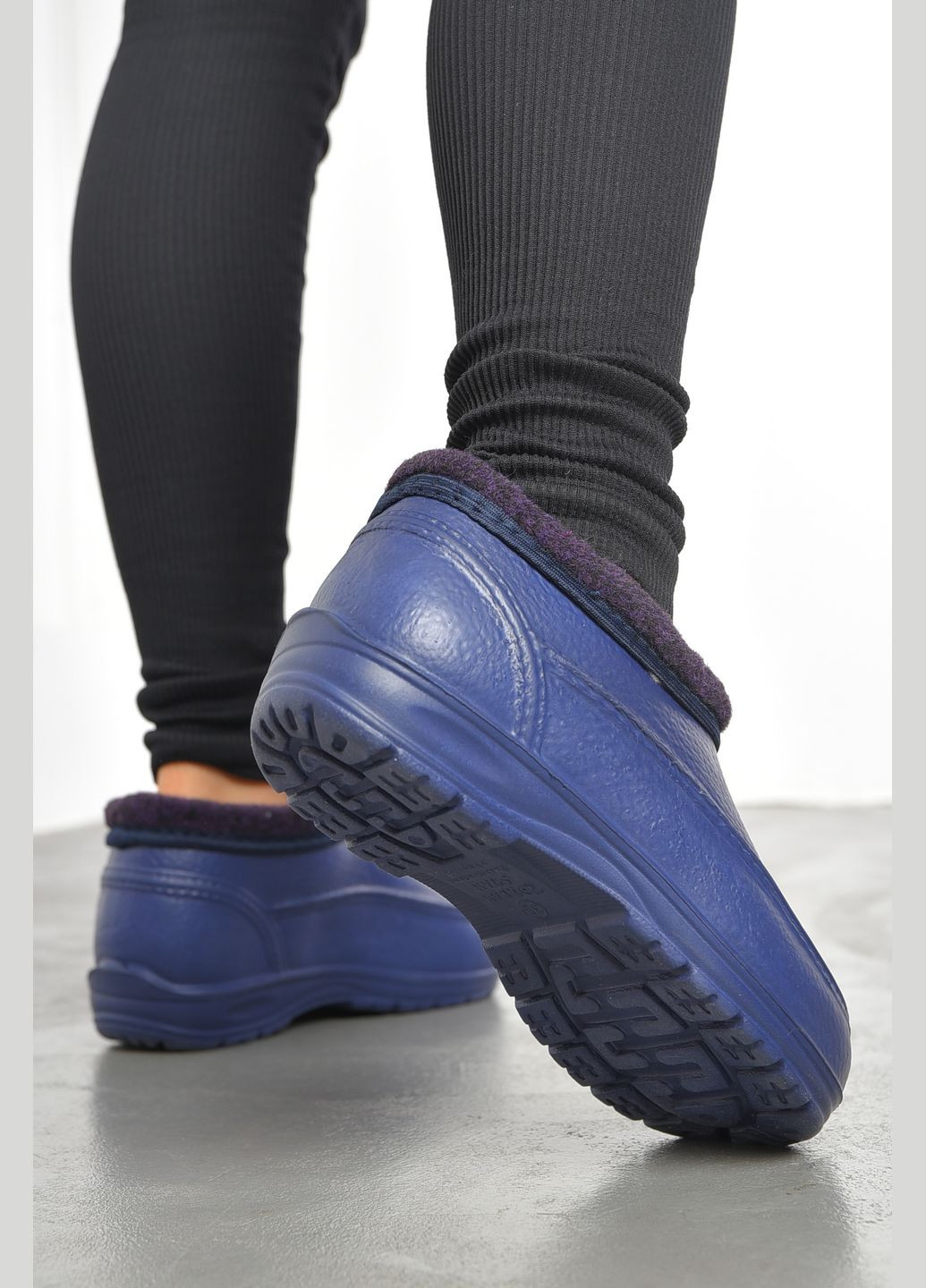 Галоши женские на меху темно-синего цвета Let's Shop (305196791)