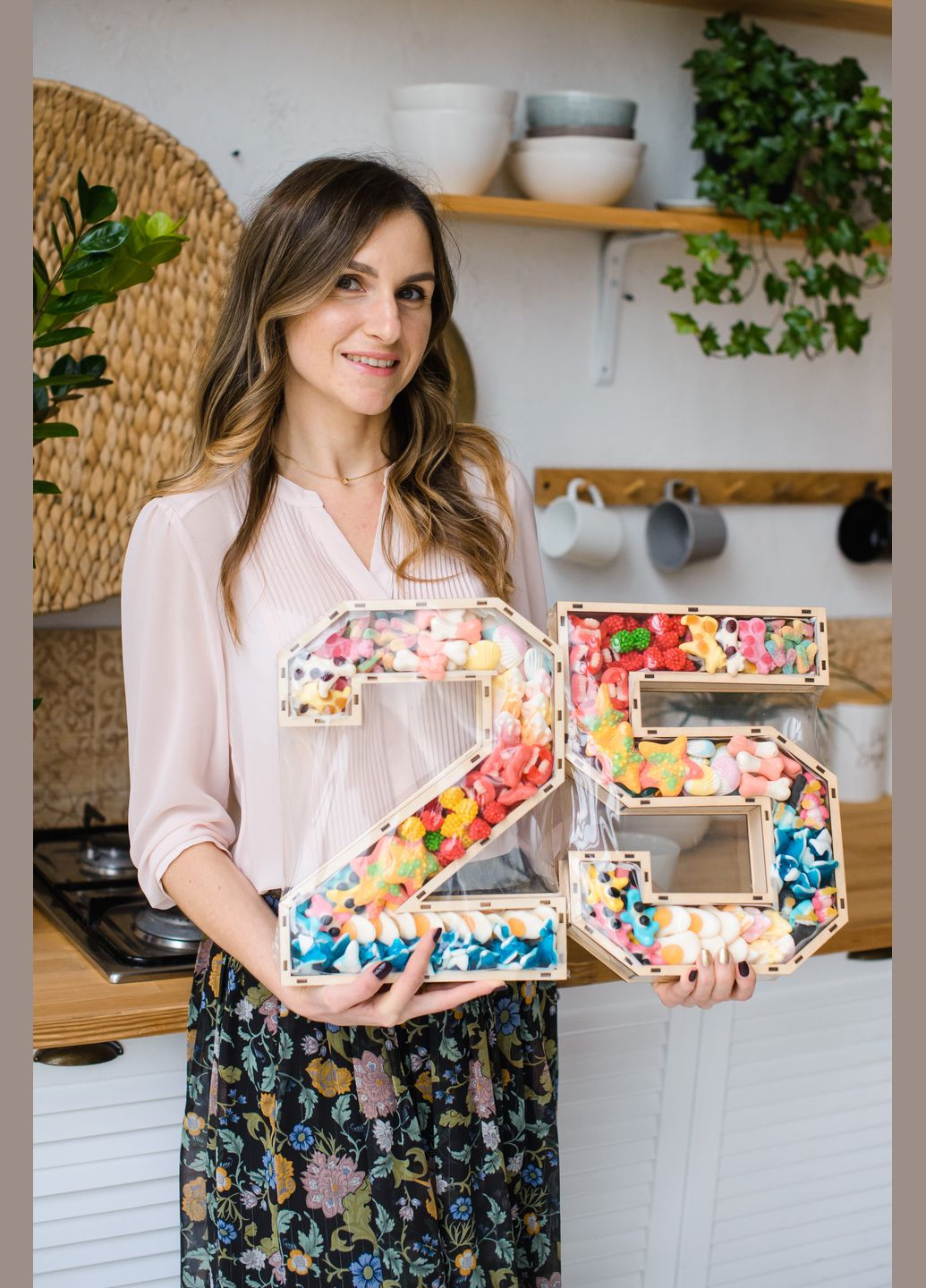 Желейный набор из двух цифр (на выбор) VIP+ /32*24*5/1550-1600 грамм(вес одной цифры) Trolli (301646293)