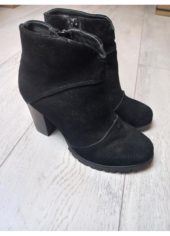 Черевики ботильйони чорні жіночі Iskra (372492450)