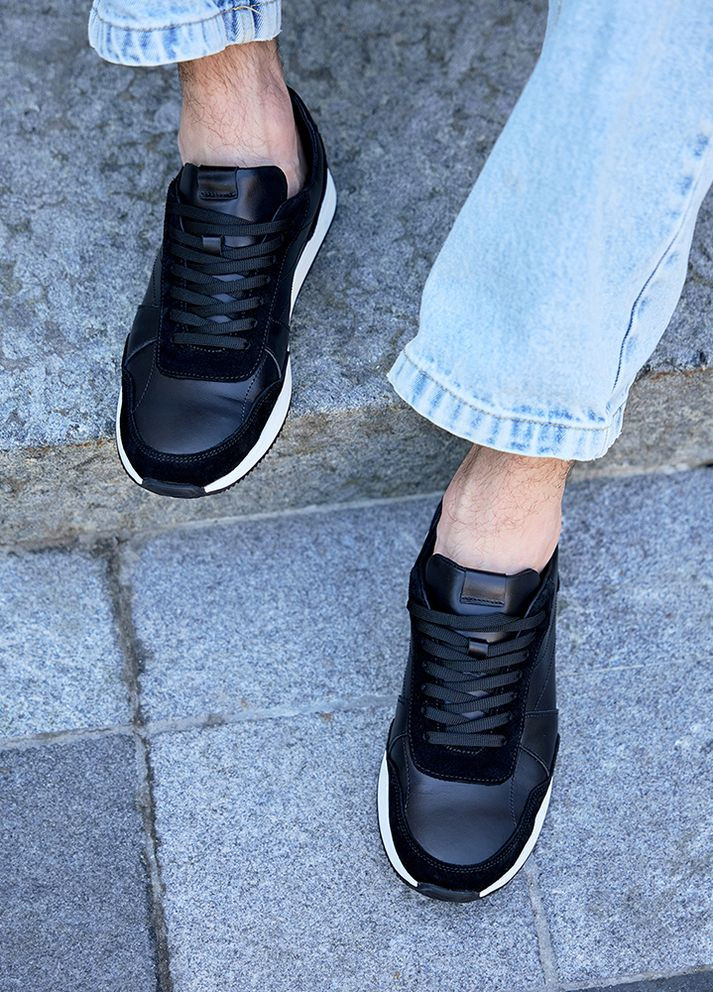 Черные демисезонные мужские кроссовки из натуральной кожи черного цвета 35474 No Brand