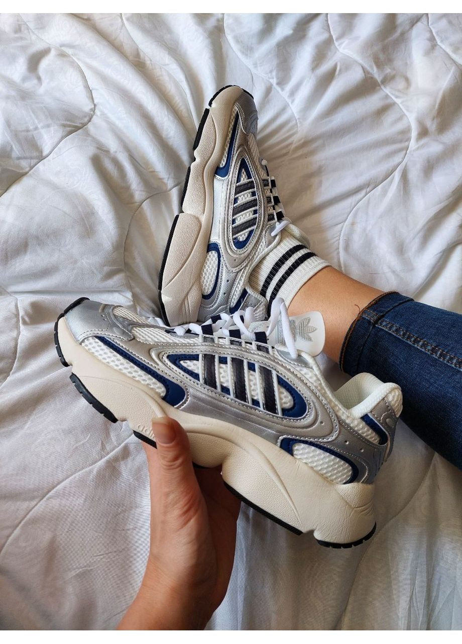 Белые демисезонные кроссовки аdidas ozmillen white silver black if4015 адидас No Brand