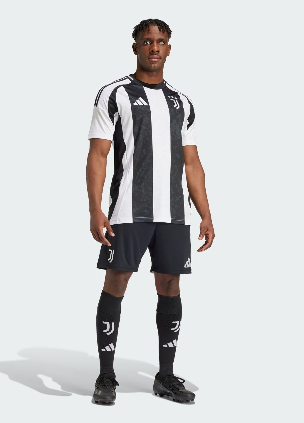 Домашні шорти Juventus 24/25 adidas (299158591)