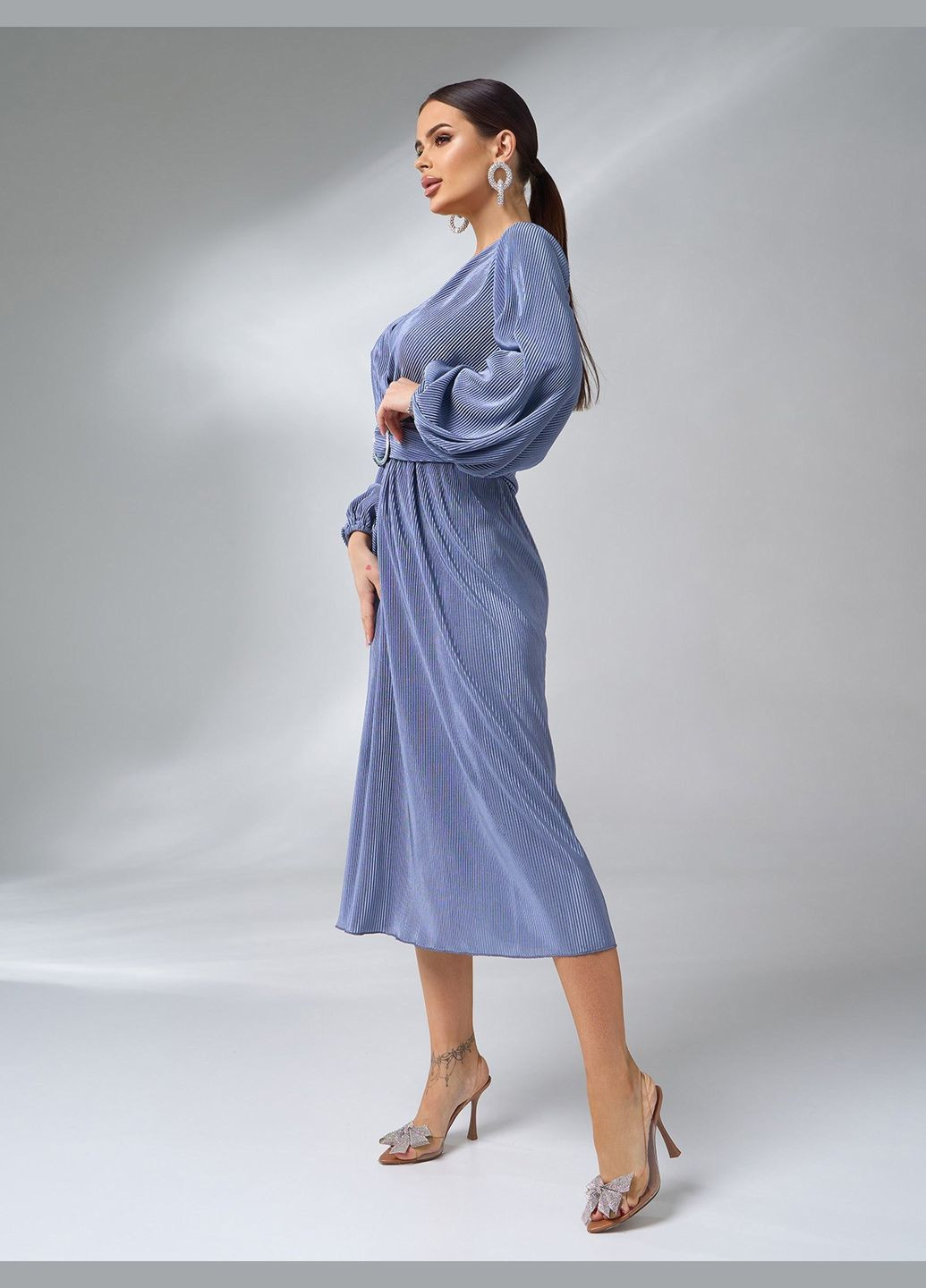 Сіра коктейльна, святковий, карнавальний, вечірня елегантна шовкова сукня з плісуванням на запах No Brand