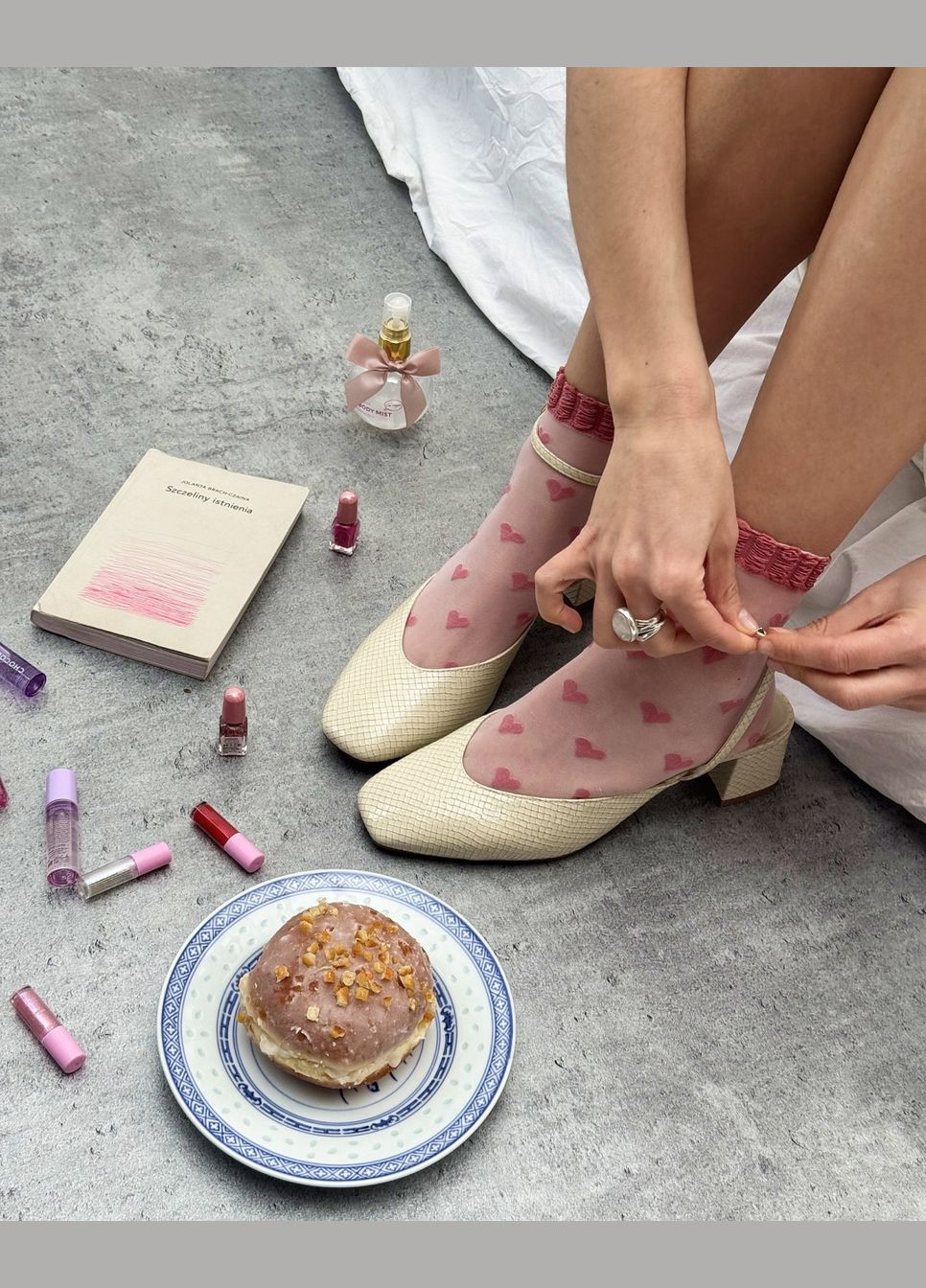 Рожеві жіночі шкарпетки з візерунком Fiore сердечка (329408618)