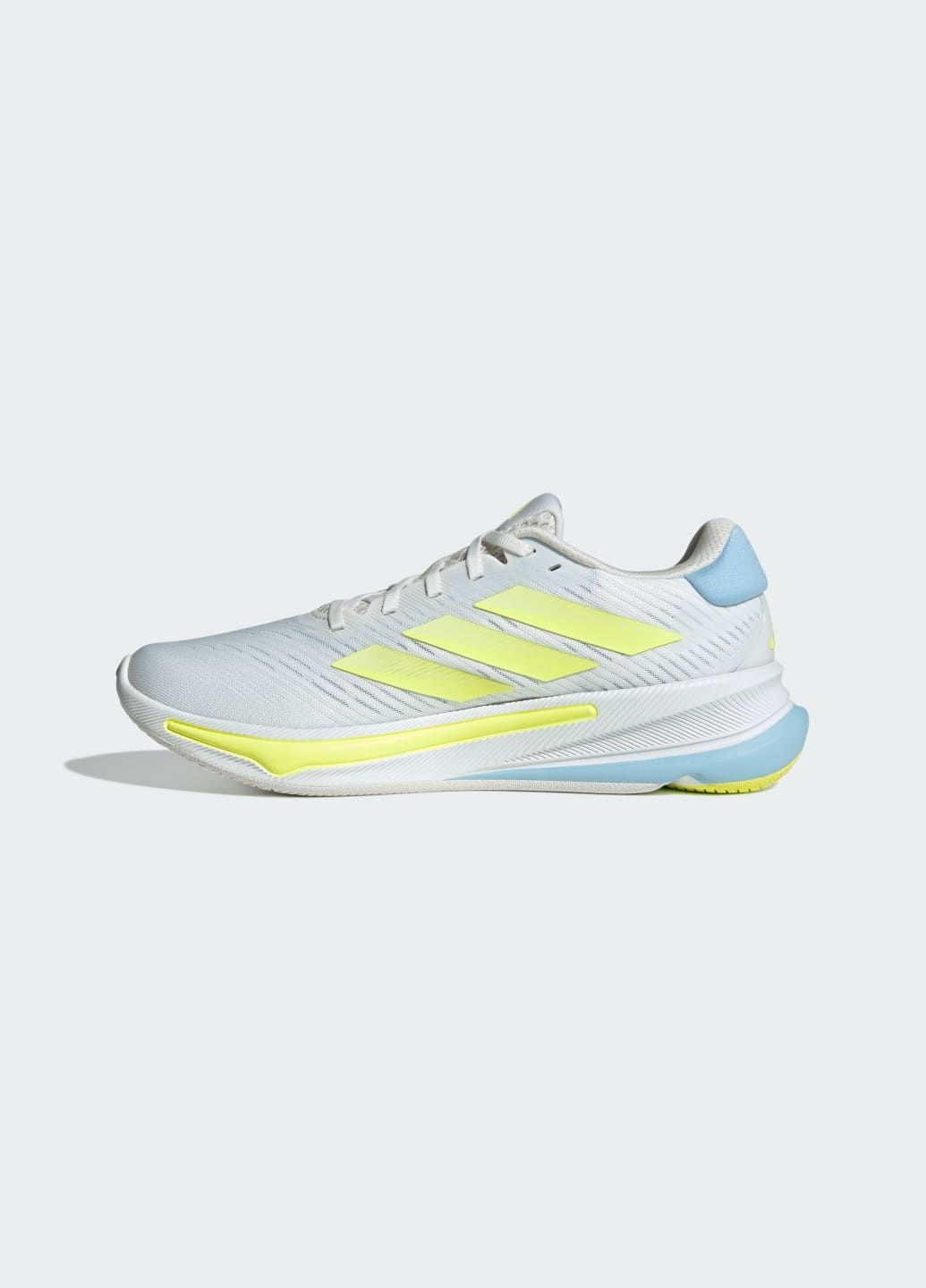 Белые летние кроссовки supernova ease adidas