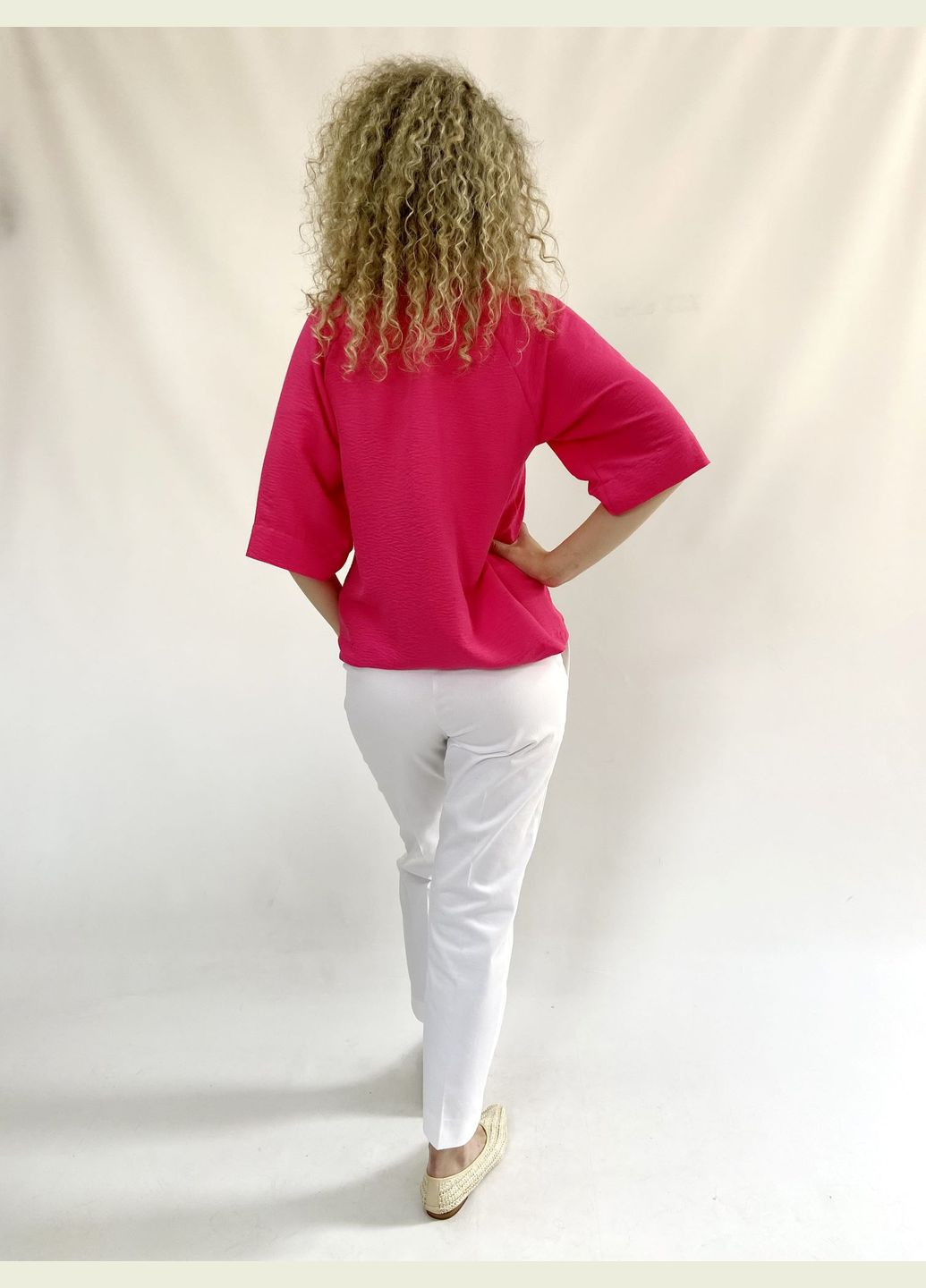 Малиновая блуза Парада