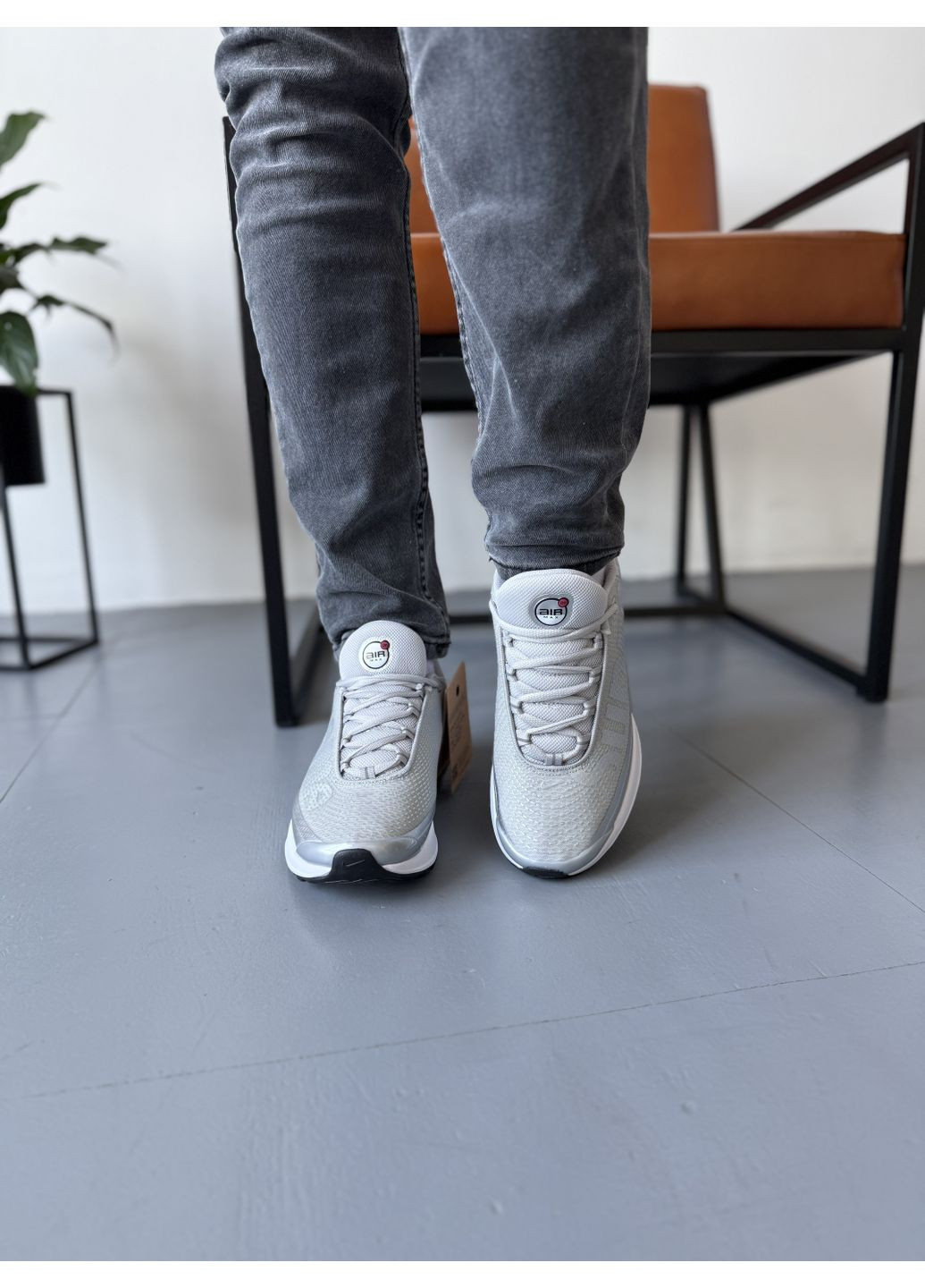 КРОССОВКИ ЖЕНСКИЕ NIKE AIR MAX DN X SUPREME GREY НАЙК АИР МАКС ТН ПЛЮС No Brand серые демисезоны (367167696)