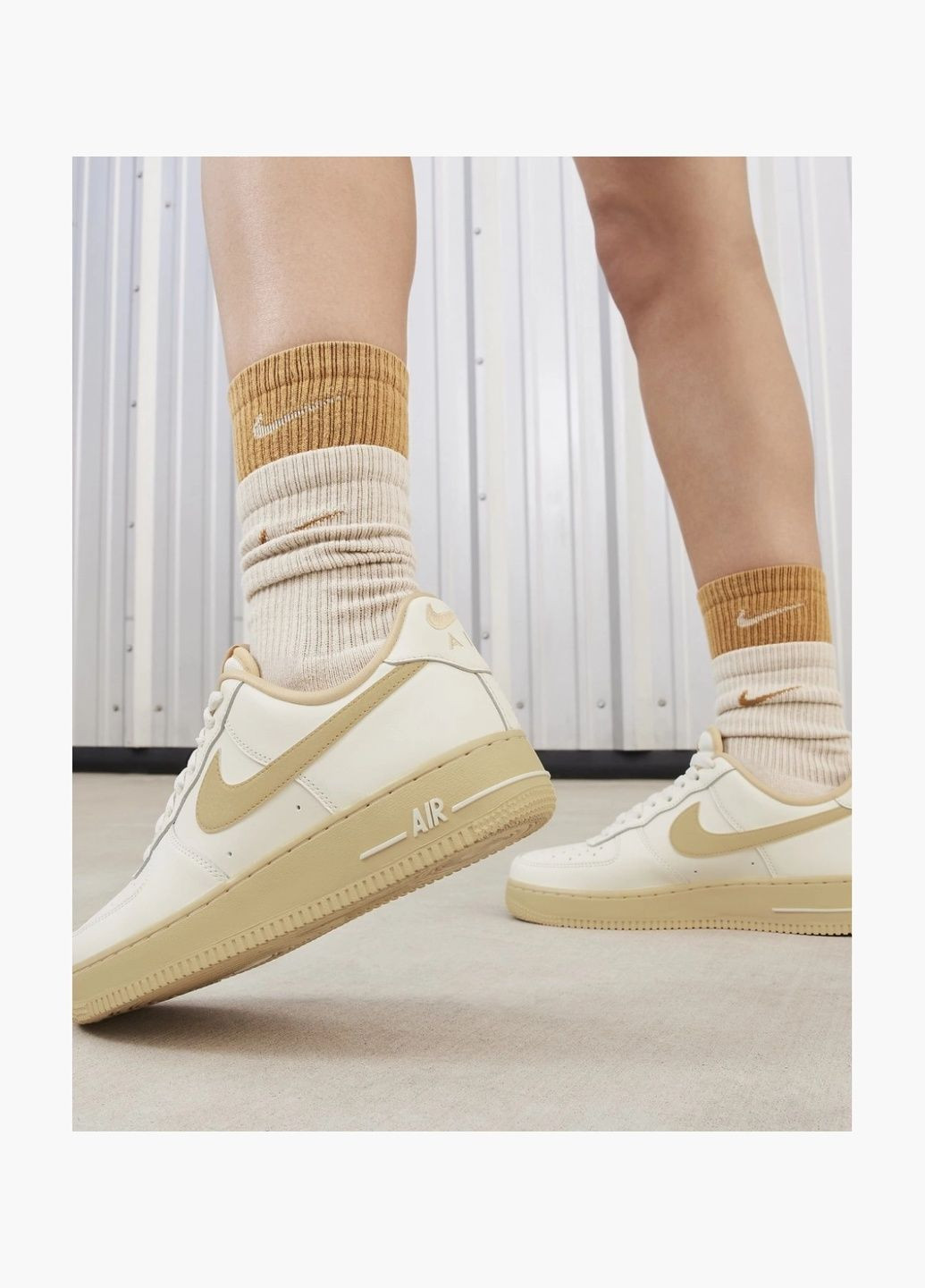 Кроссовки женские Air Force 1 ’07 Shoes Beige FZ3597-133 Nike бежевые (335011993)