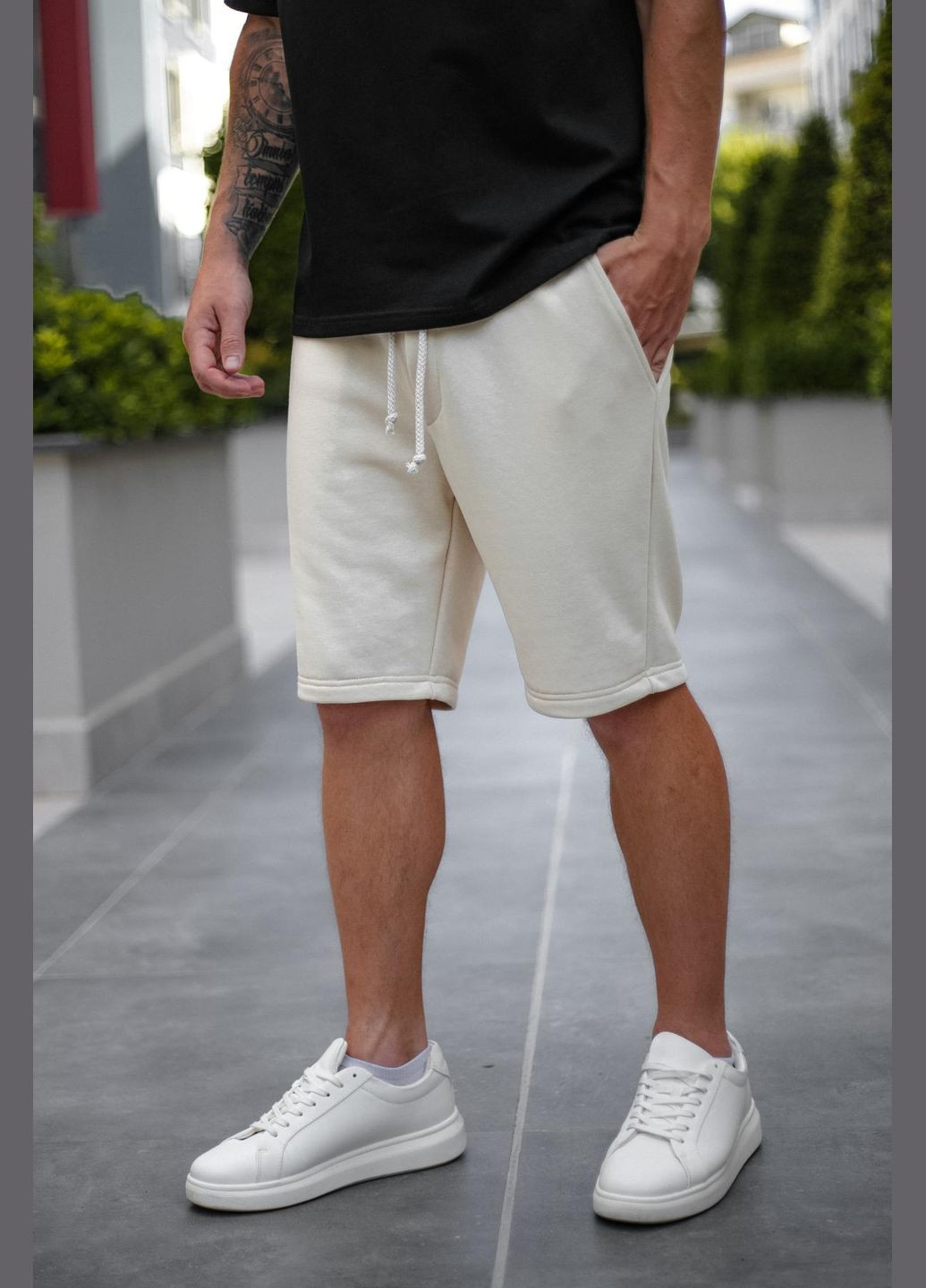 Чоловічі шорти бежеві – мінімалізм, комфорт і стиль на кожен день Intruder Temp (359381140)