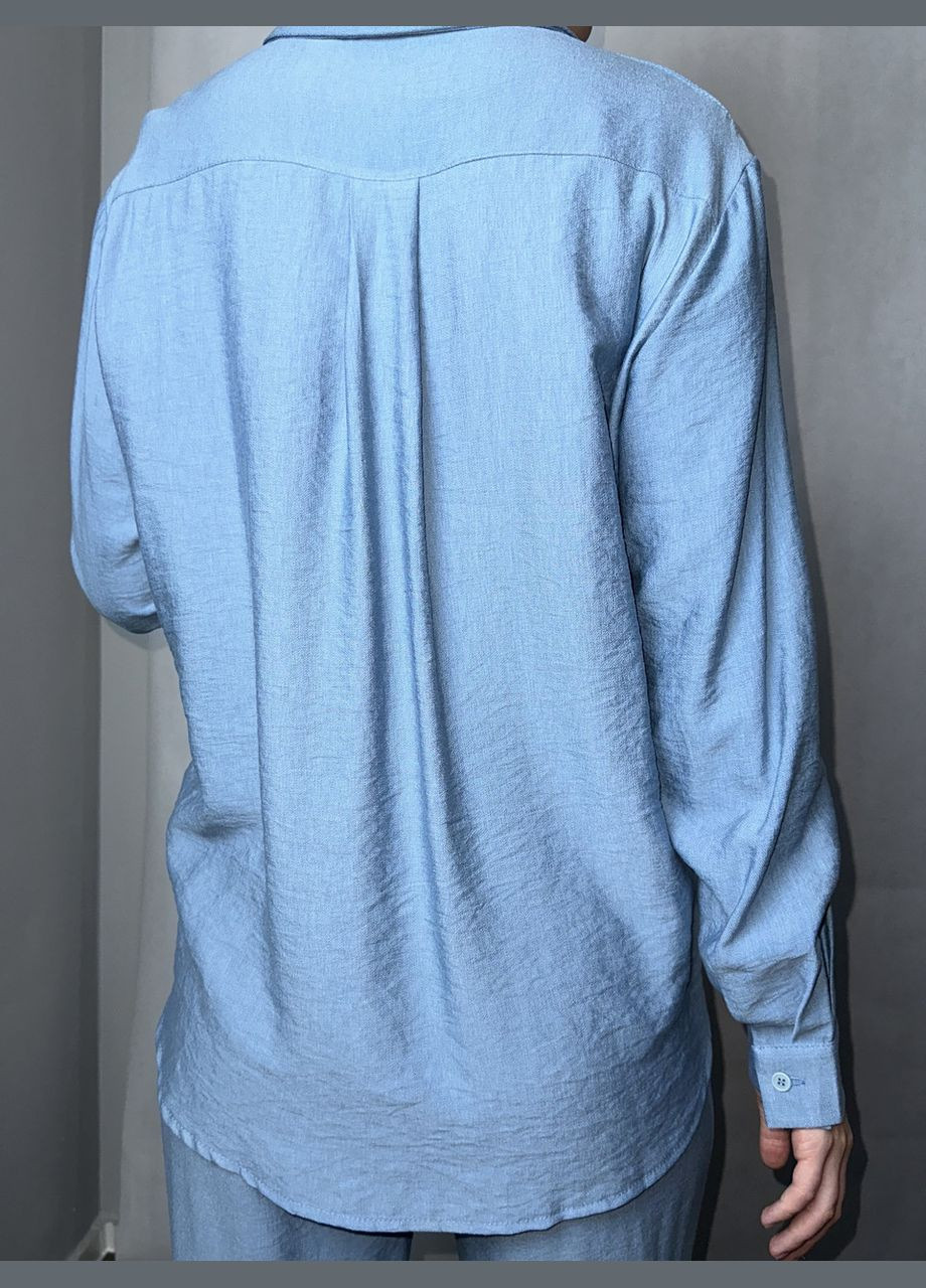 Синя демісезонна сорочка жіноча базова лляна сіро-голуба mkaz6452-4 Modna KAZKA