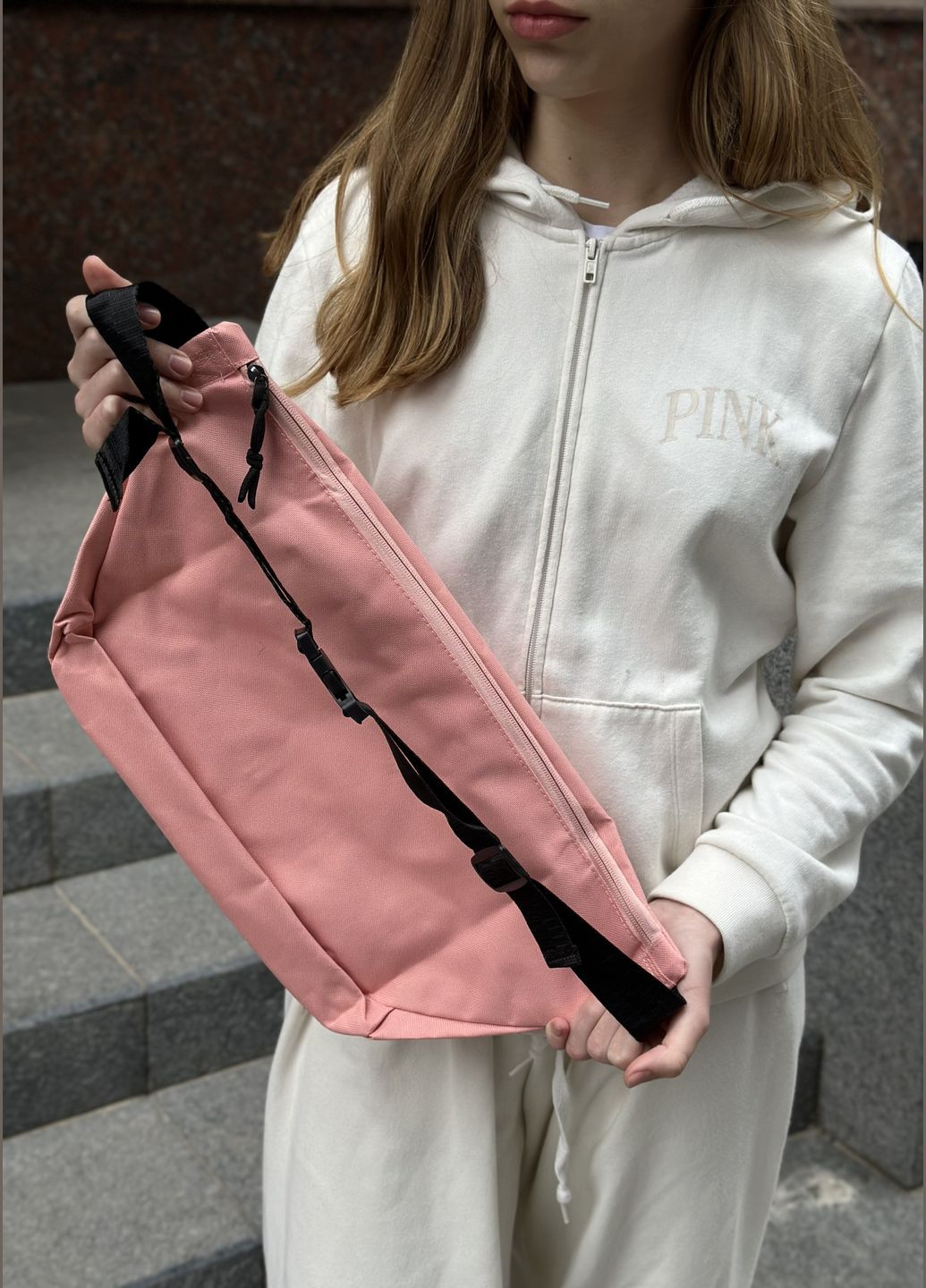 Бананка велика Nike Tech Hip Pack поясна сумка найк жіноча рожева No Brand (295903399)