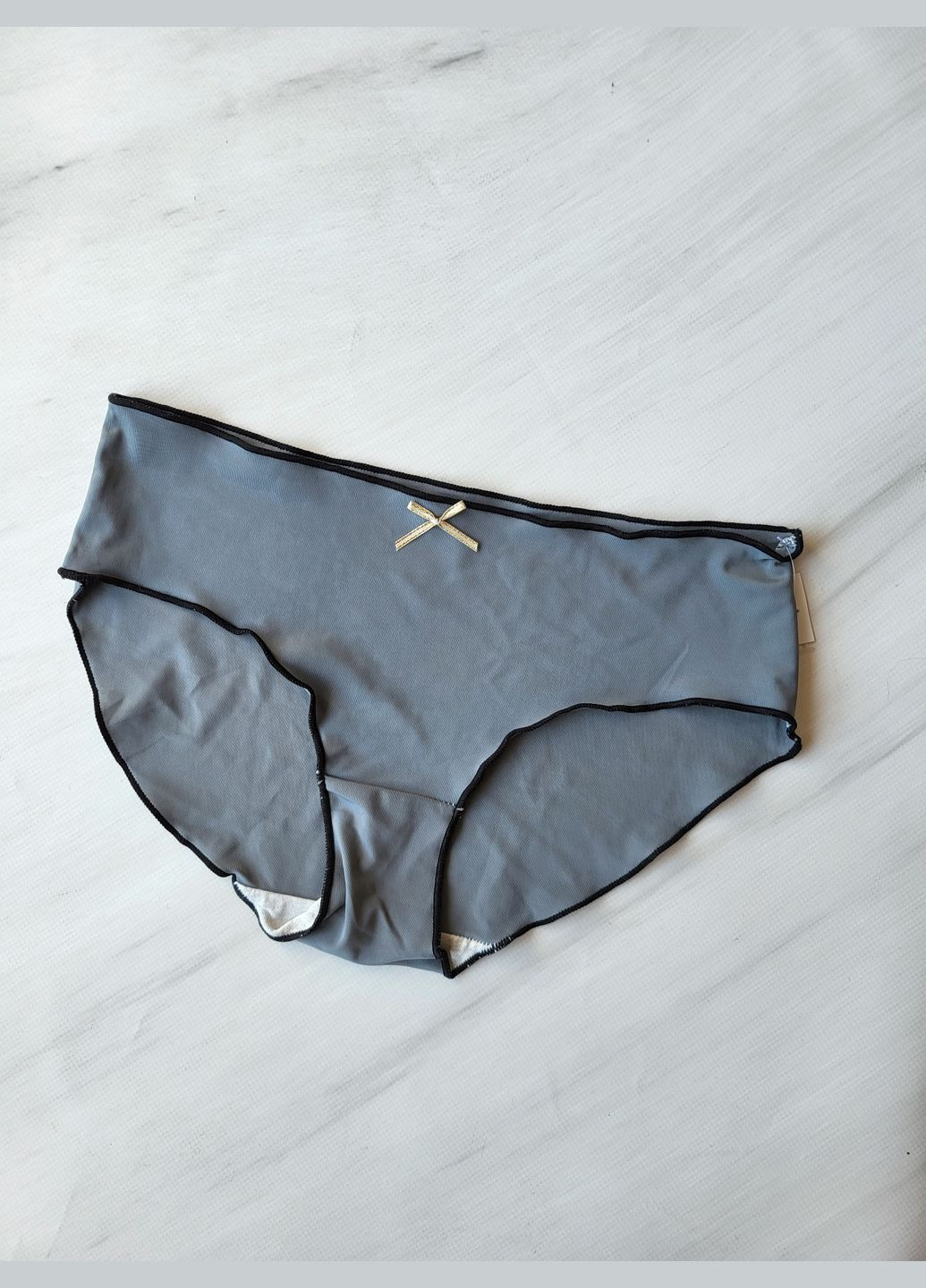 Трусики женские однотонные с черным ободком Ice Silk No Brand (316606227)