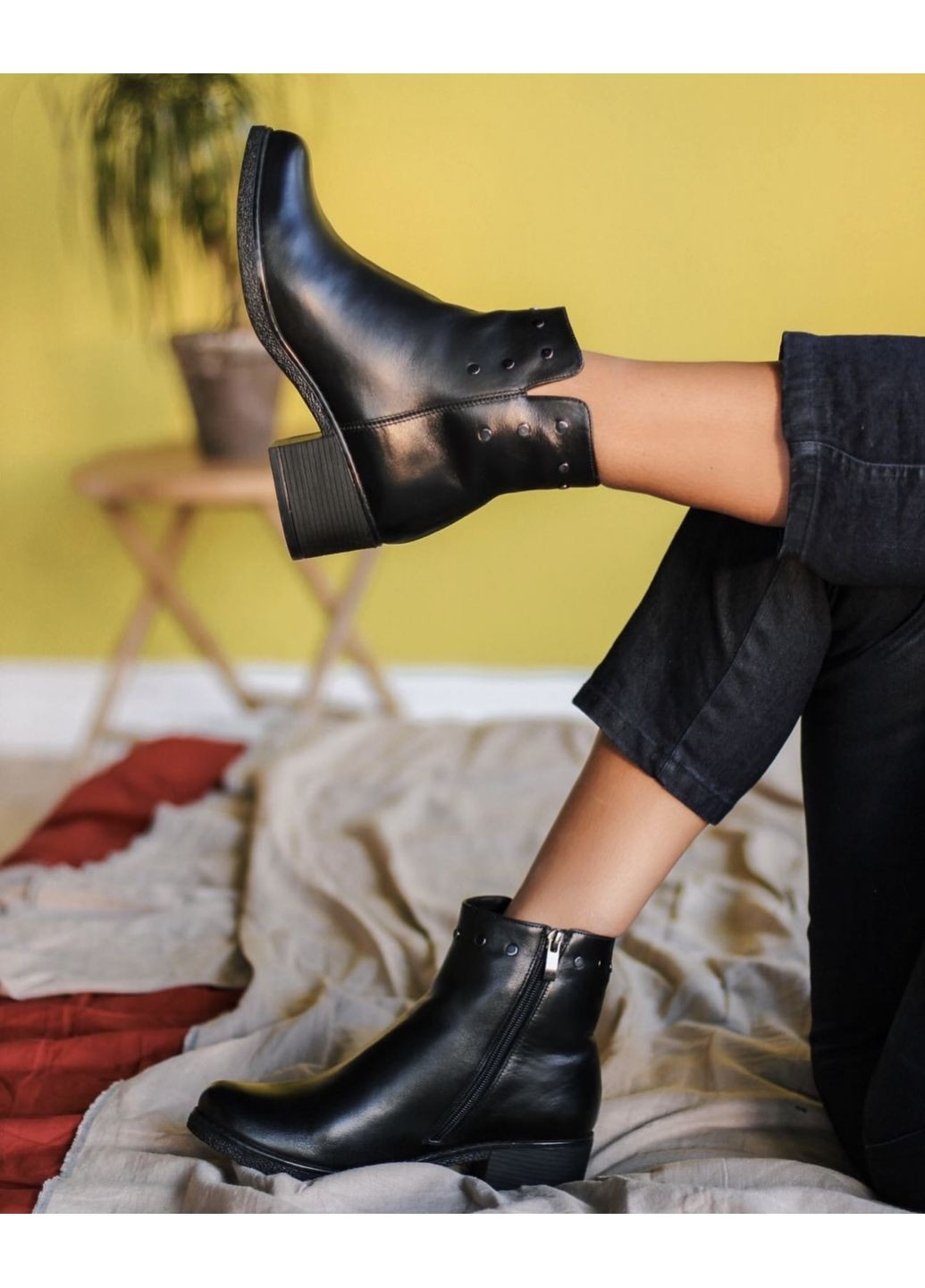 Зимові жіночі шкіряні черевики Madiro (369927686)