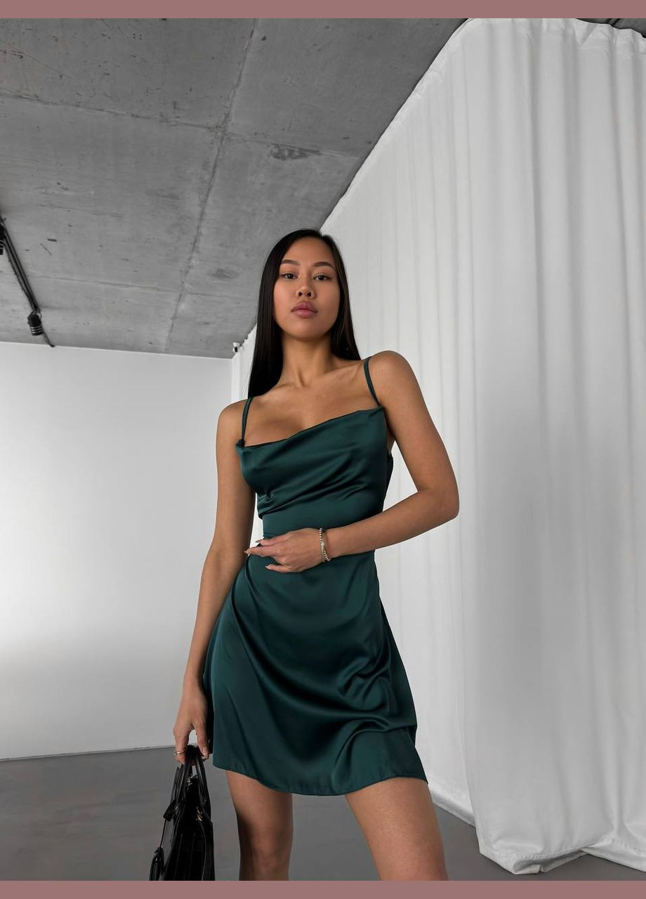 Зелена кежуал сукня N.Family однотонна