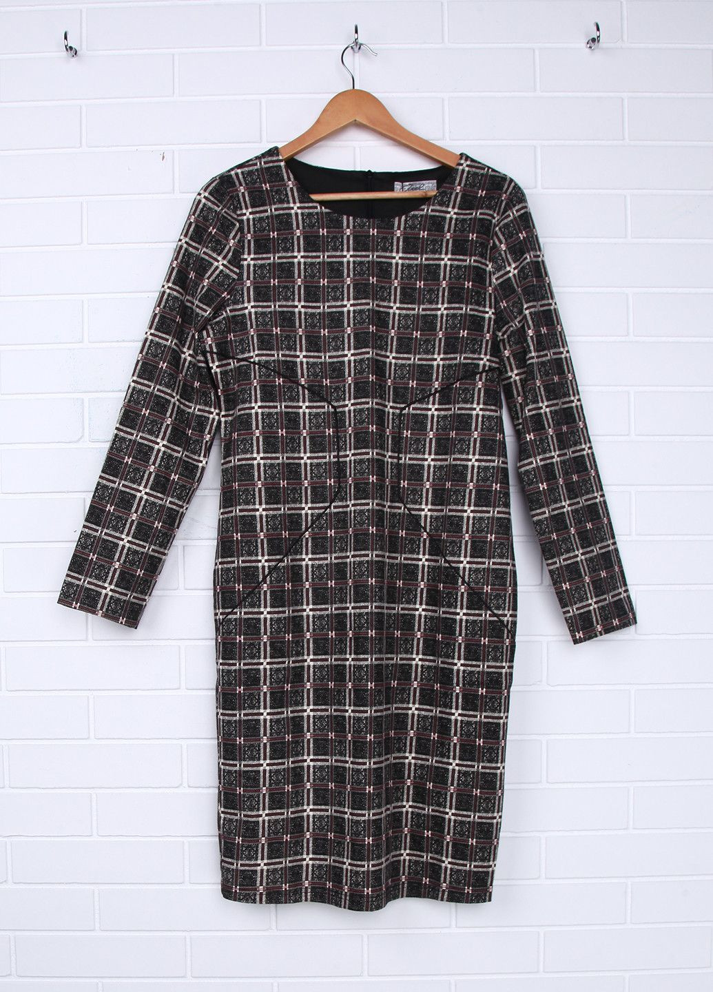 Черно-белое повседневный платье черно-белый в клетку Axel