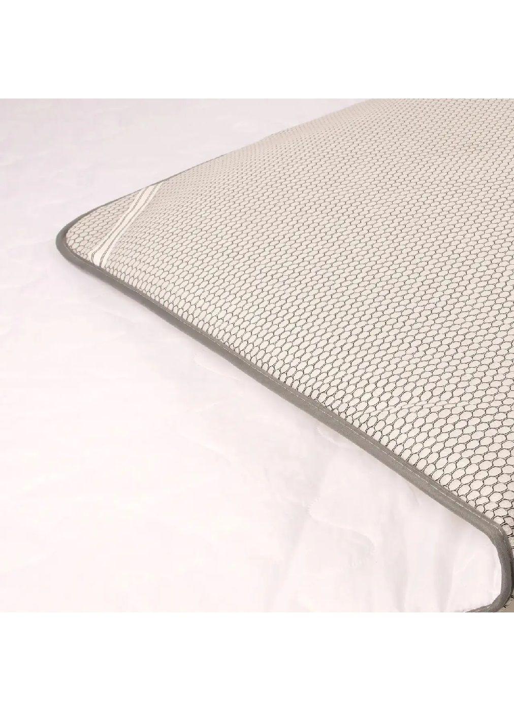 Тонкий полуторний ортопедичний матрац топпер на ліжко диван з анатомічними властивостями 120х200х3,5 см (478948-Prob) Unbranded (314996000)