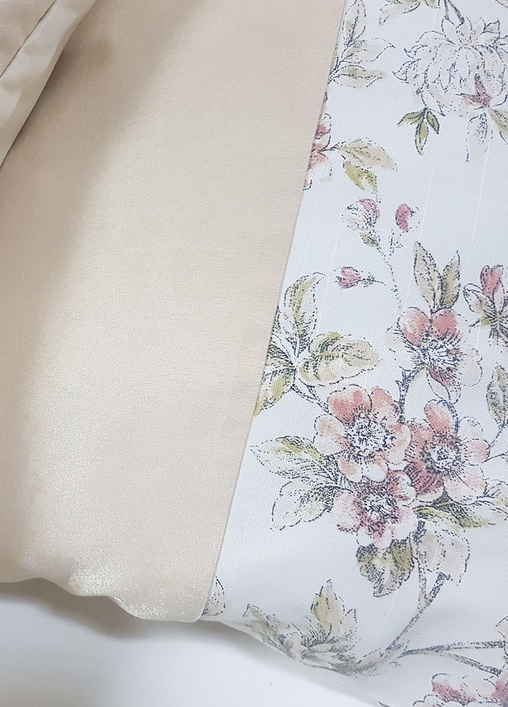 Комплект декоративных подушек 40х40см 2шт велюр бежевый и молочный (п_0606) Firanka Flowers (314837639)