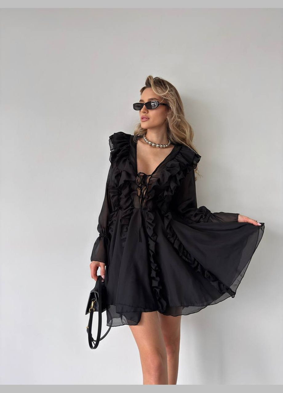 Черное кэжуал, вечернее пышное платье декорировано рюшами с пышной юбкой Adelante однотонное