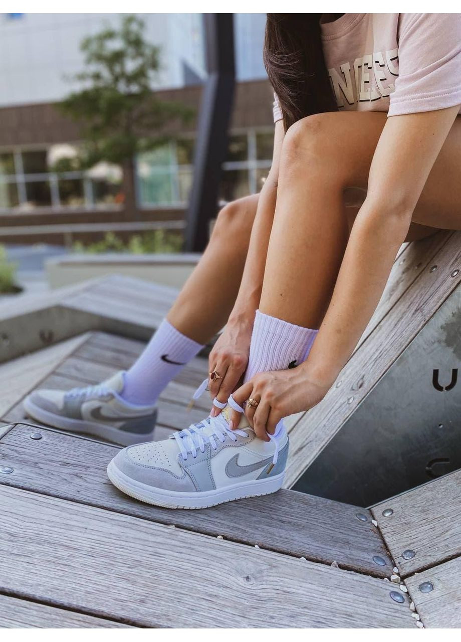 КРОСІВКИ ЖІНОЧІ NIKE AIR JORDAN RETRO 1 LOW LIGHT GREY WHITE 2 НАЙК АІР ДЖОРДАН No Brand сірі демісезони (369389415)
