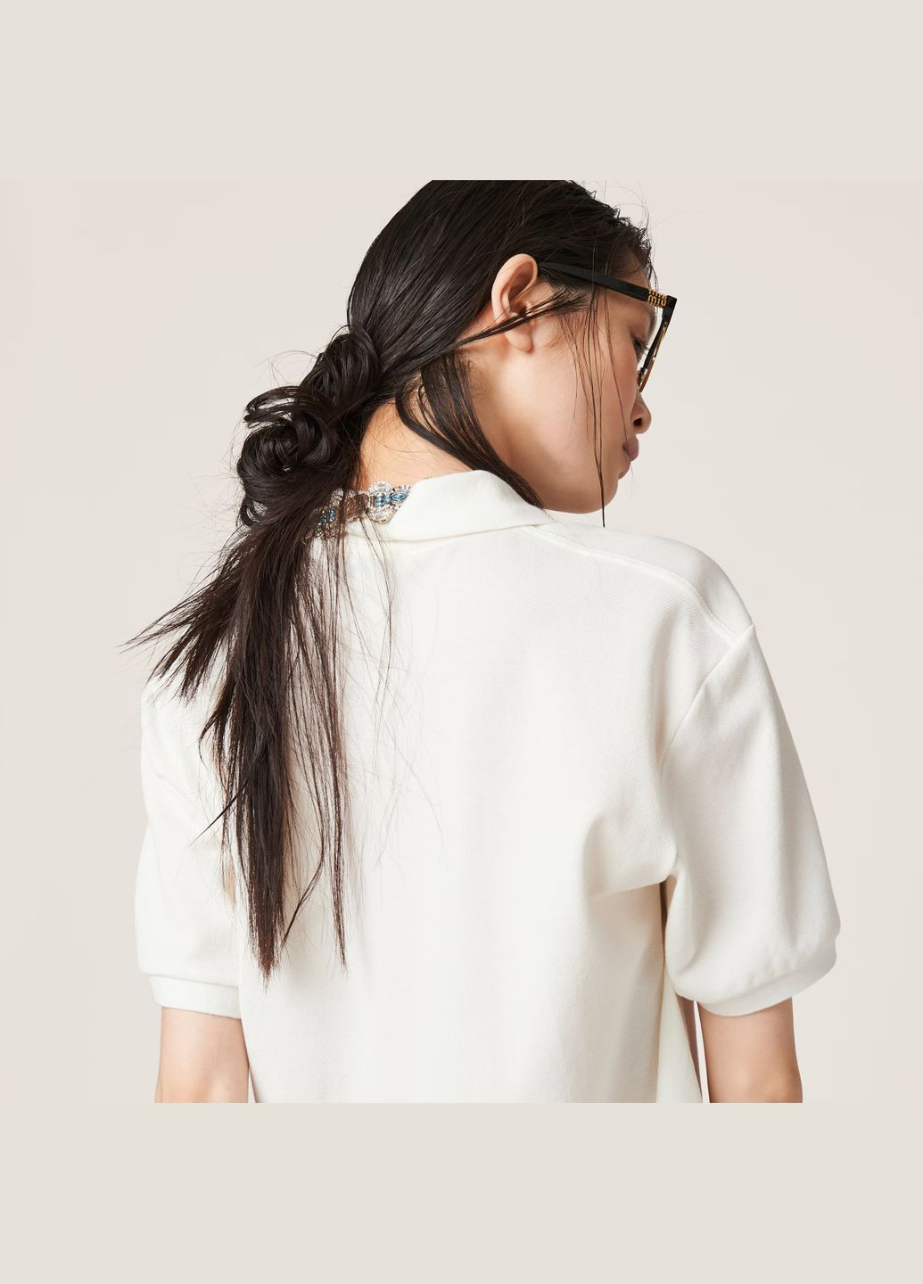 Белая женская футболка-поло Miu Miu с логотипом