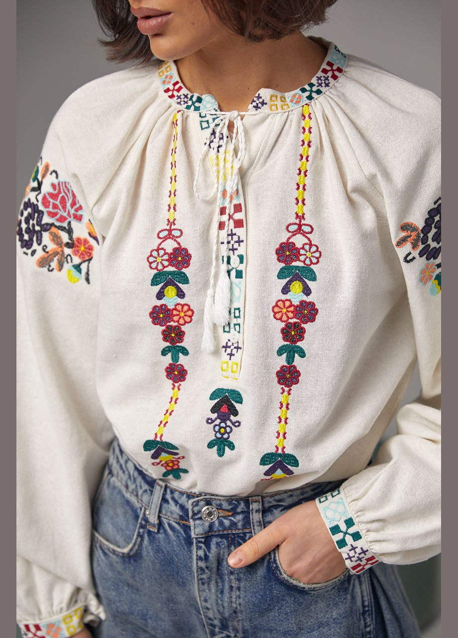 Женская льняная вышиванка с цветочными узорами - молочный Lurex (278400599)