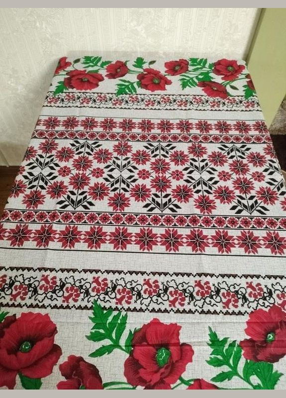 Скатертина на стіл 150х110 Білий з червоним (П4К-am-skatert-N-003) No Brand (323160876)