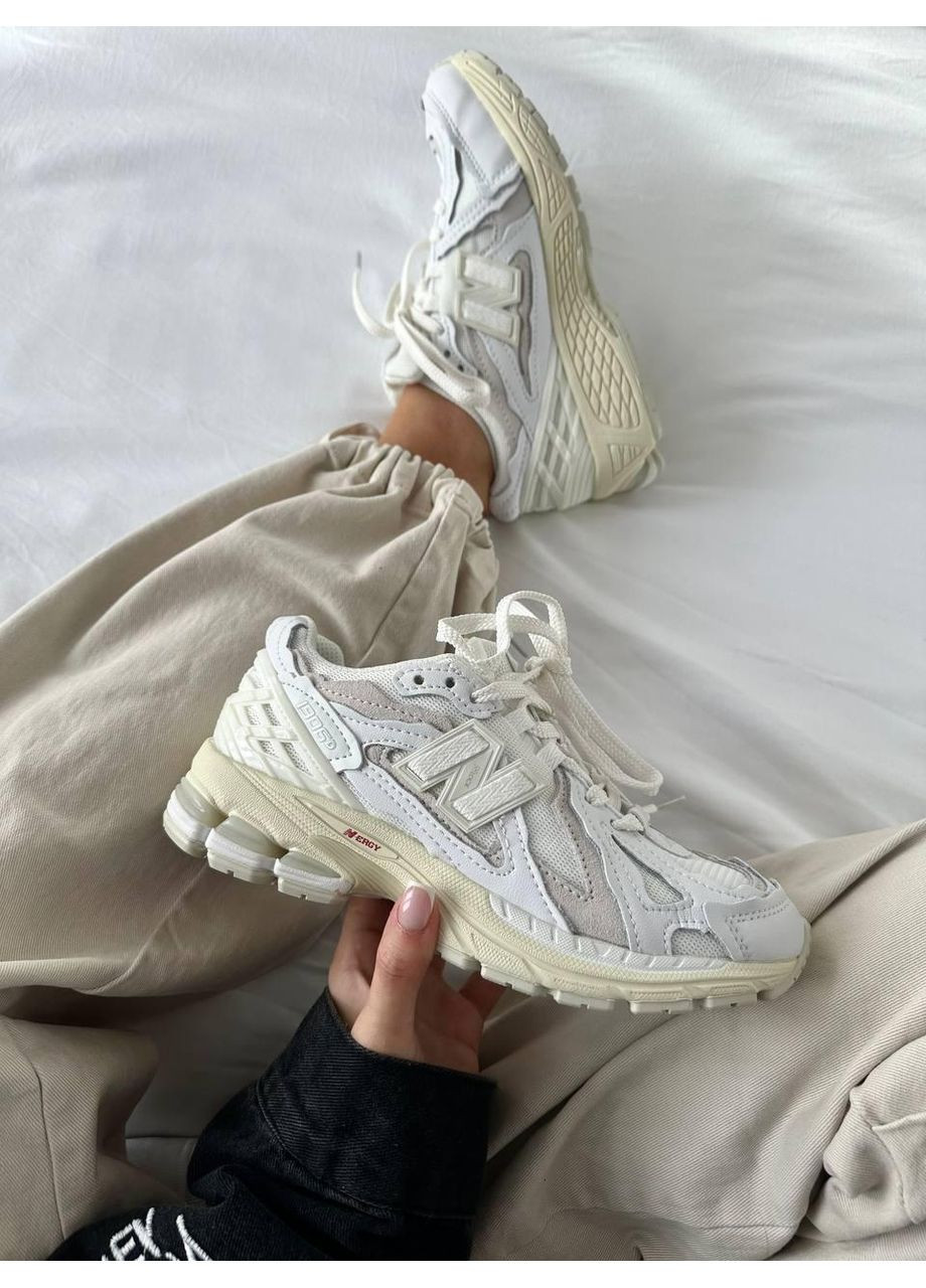 Бежеві Осінні кросівки чоловічі new balance 1906 white leather нью беланс 1906 No Brand