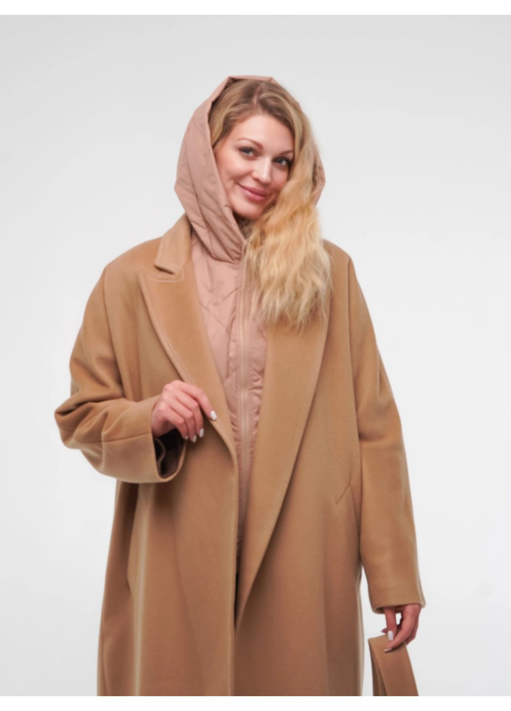 Светло-коричневое демисезонное Пальто Кемел Esmeralda