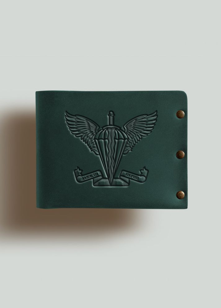 Гаманець на заклепках ДШВ натуральна шкіра Crazy horse з відділеннями для карток Зелений Turtle (302660189)