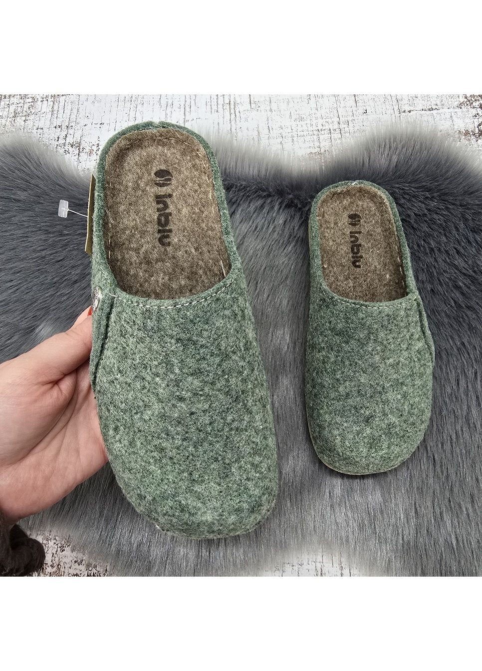 Зеленые тапочки домашние женские фетровые на танкетке Inblu