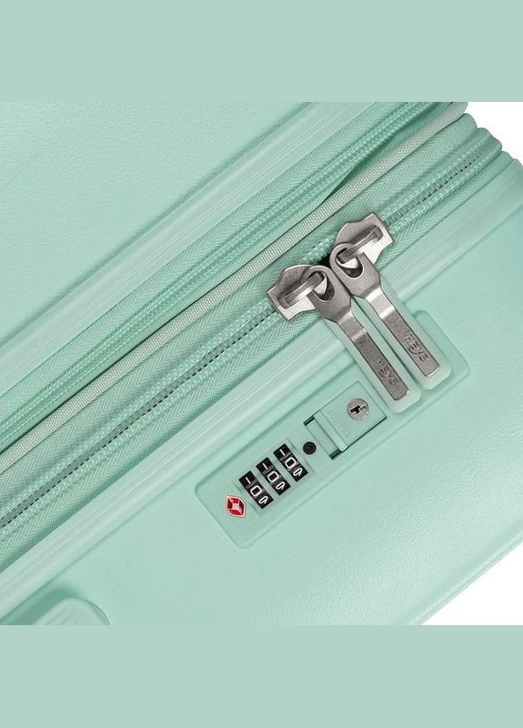 Чемодан Pastel L Mint 116л (930412) Heys (322207885)