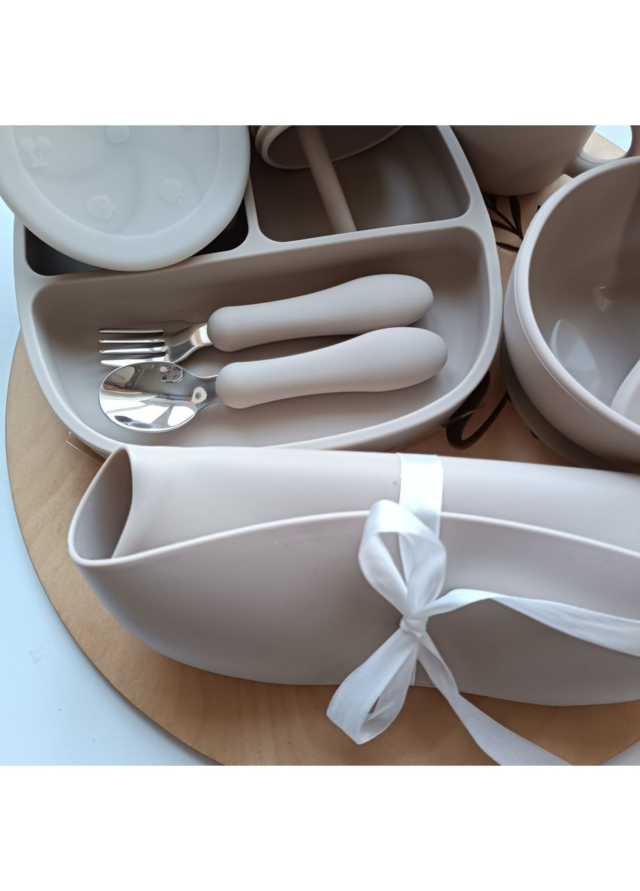 Набір посуду для малюка Бежевий 10 шт Силіконовий набір для прикорму Посуд для малюка з розділеною тарілкою (0211) No Brand (368999946)