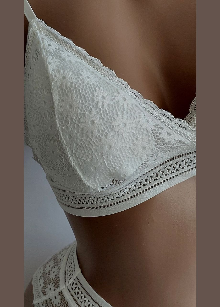 Білий демісезонний комплект нижньої білизни бюстгальтер бралет і трусики s/m синій (2-209) New Style