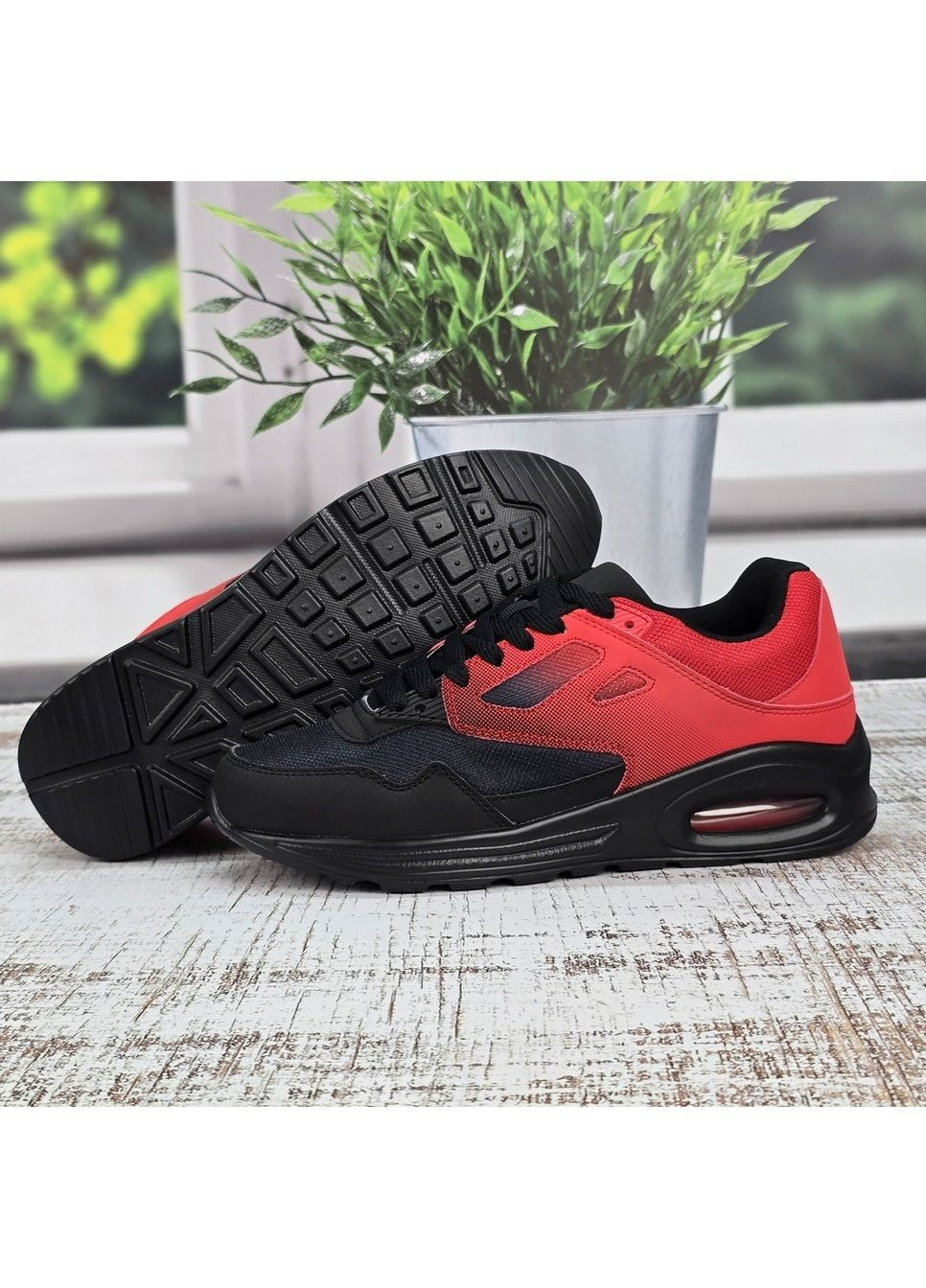 Черные демисезонные кроссовки мужские Jomix