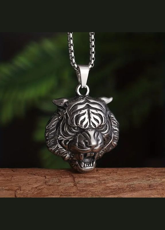 Кольє чоловіче Голова Тигра нержавіюча сталь сріблясте 4.2 см 60 см Liresmina Jewelry (328449755)