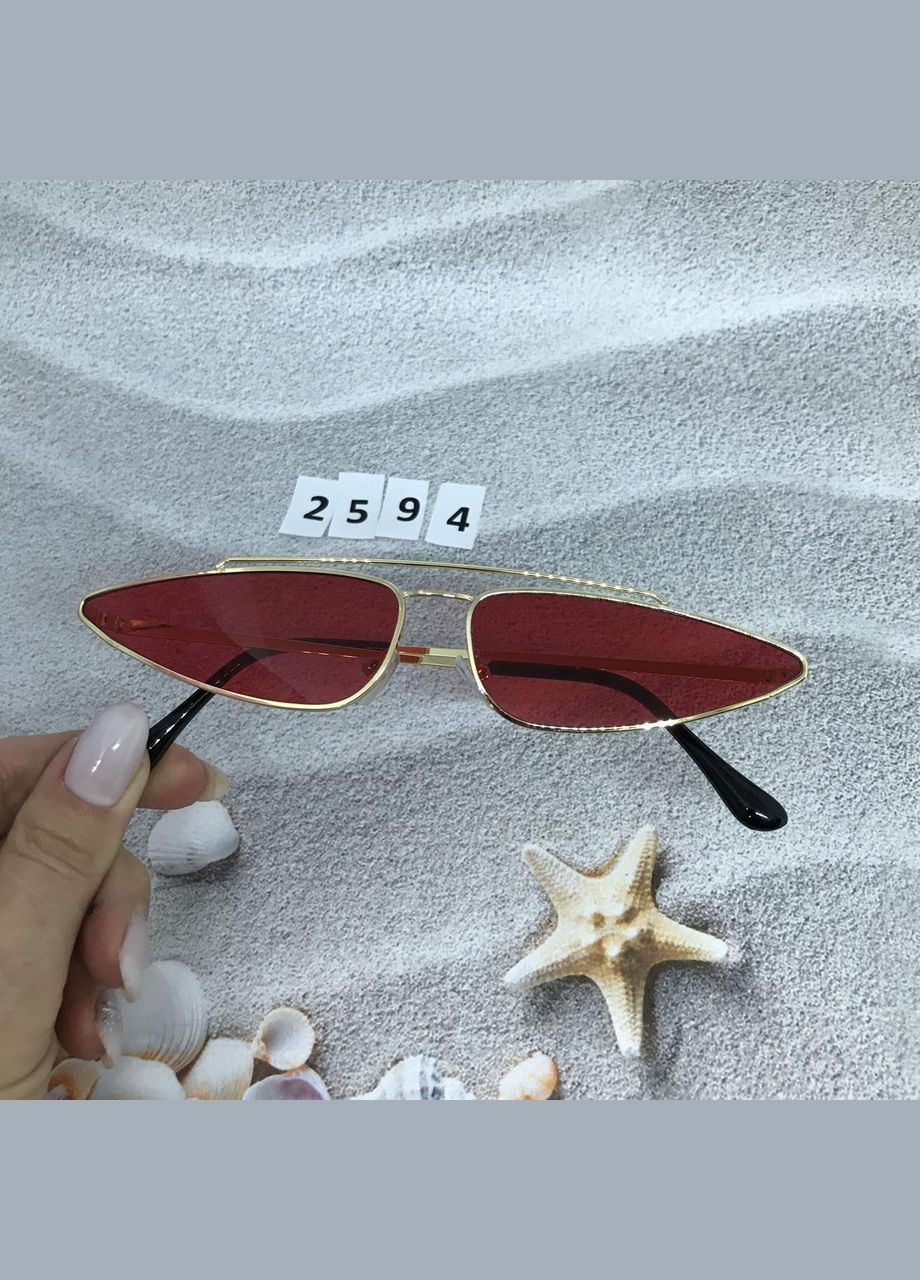 Червоні стильні окуляри в золотій оправі No Brand (302490621)