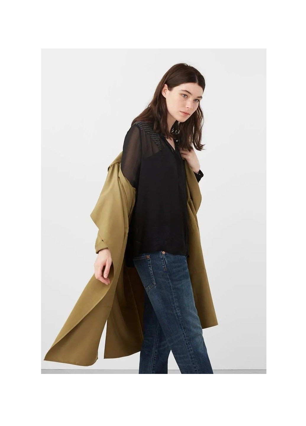 Чорна блуза Mango