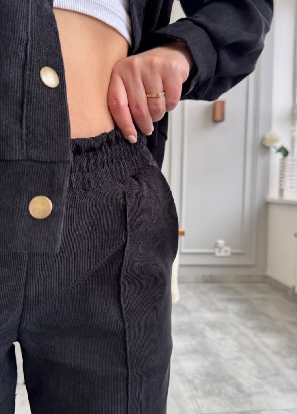 Костюм-двойка: короткая рубашка и брюки на резинке Allthings (327289957)