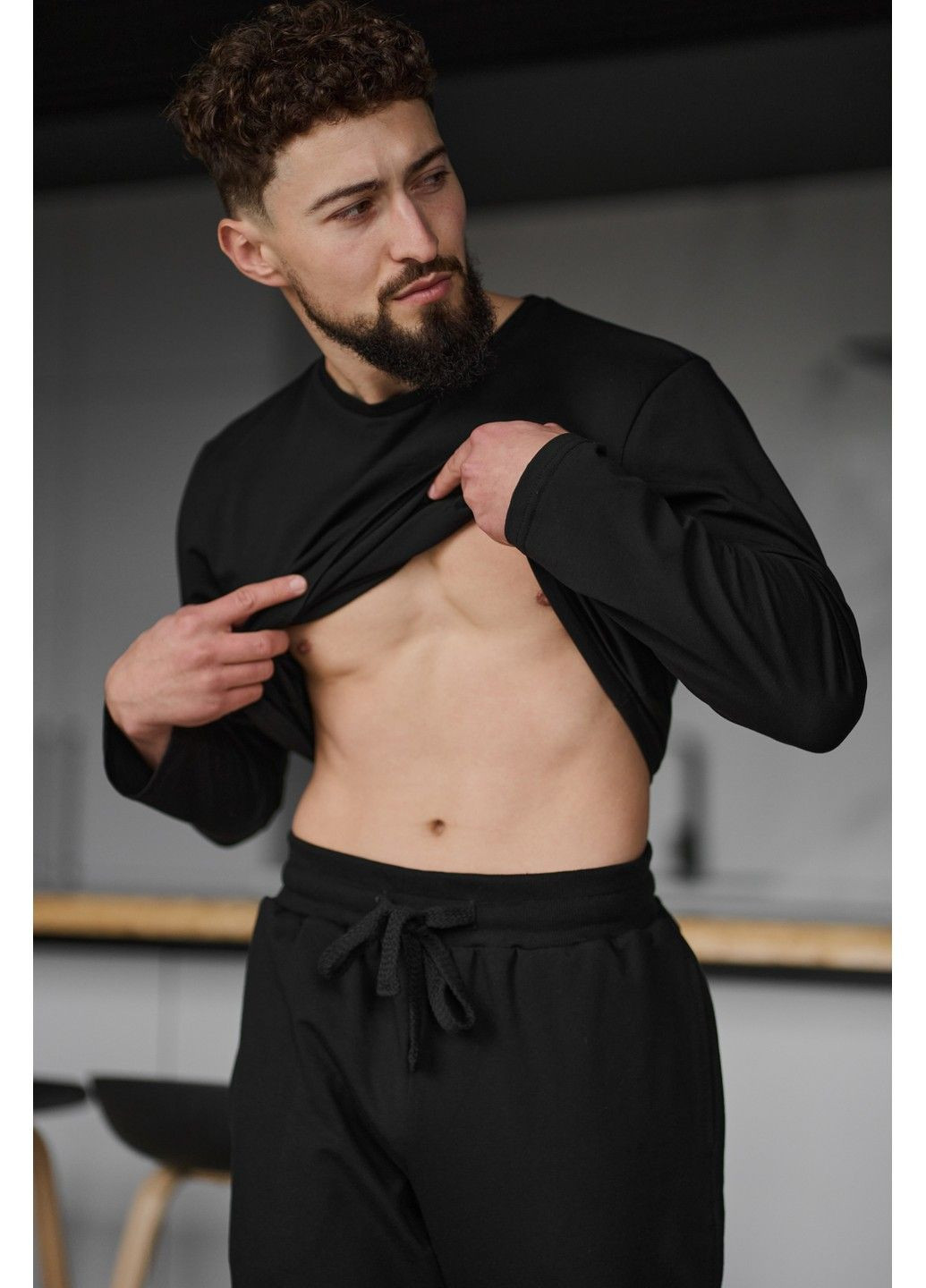 Черные повседневный демисезонные прямые брюки Handy Wear