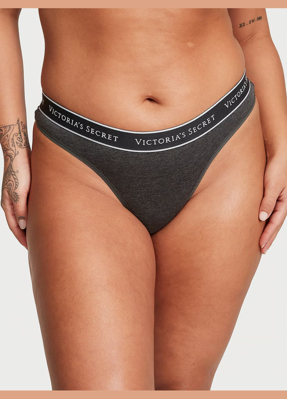Трусики Logo Cotton Thong Panty Victoria's Secret Стрінги (330766889)