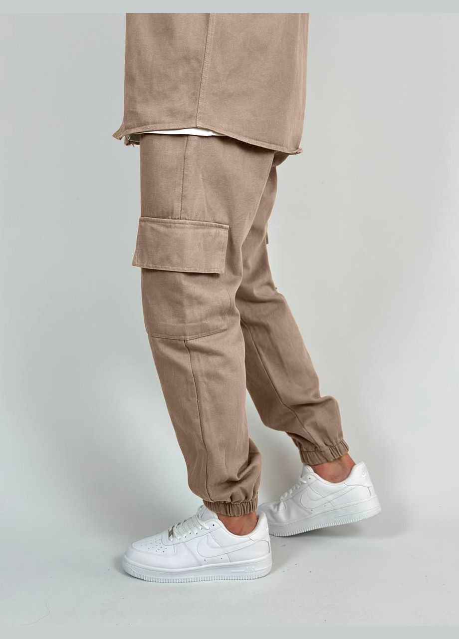 Бежевий демісезонний стильний бежевий костюм 2 з якісної тканини: джинс-бенгалін, трендовий костюм двійка (сорочка+штани) No Brand 403