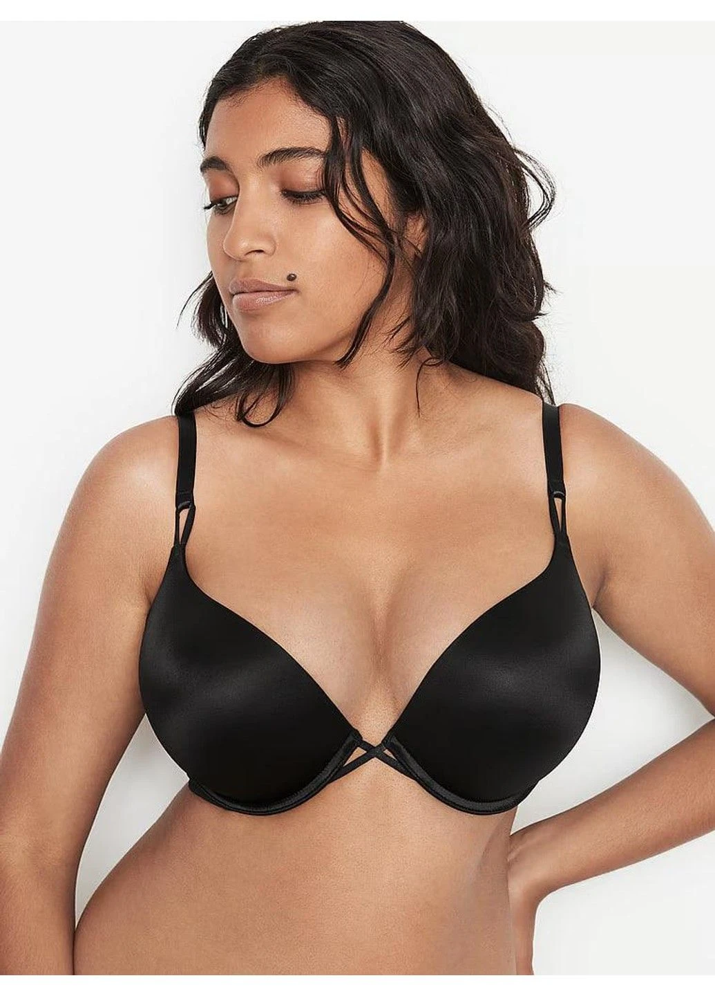 Чёрный бюстгальтер с двойным пуш-ап bombshell add-2-cups smooth push-up bra черный 34c(75c) Victoria's Secret