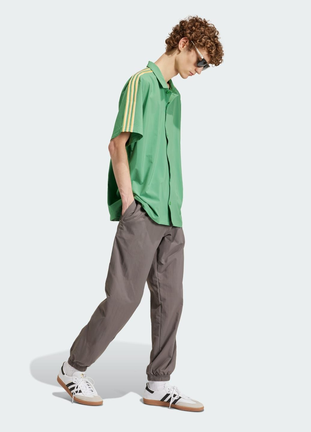 Зеленая рубашка short sleeve adidas