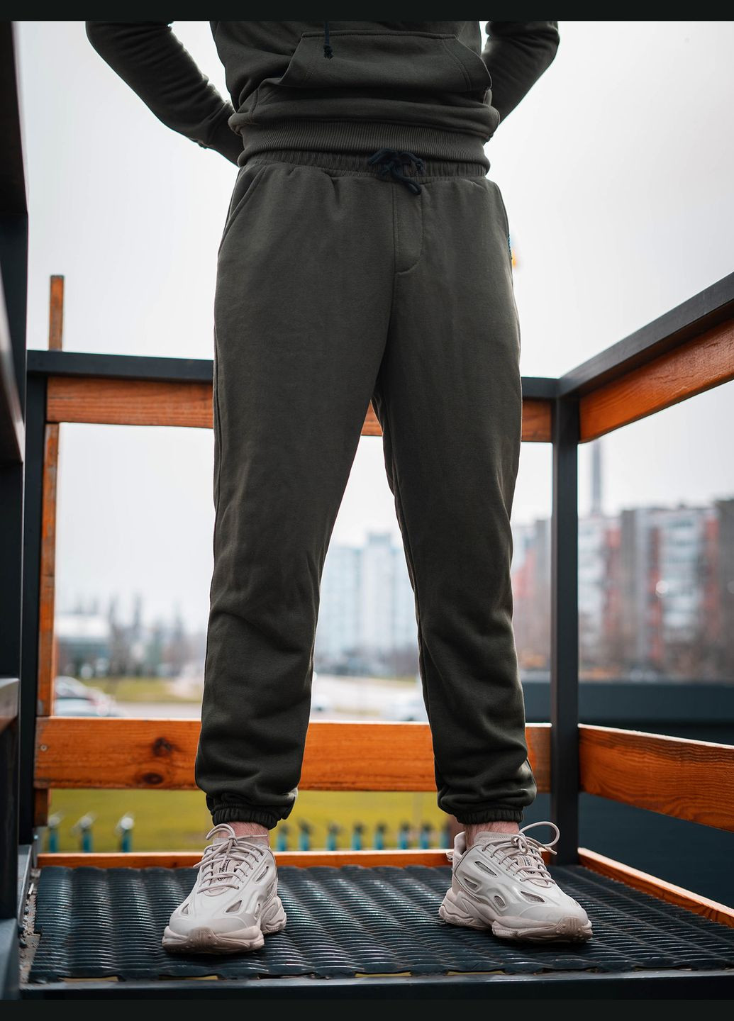Хаки спортивные демисезонные джоггеры брюки Custom Wear